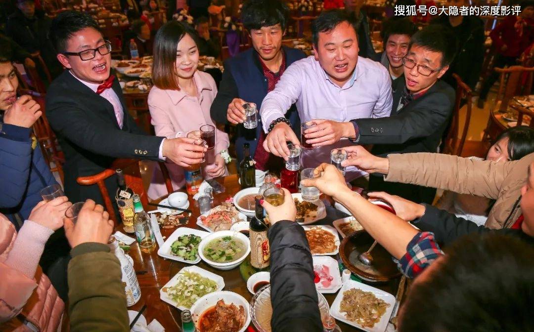 喝酒能导致幻觉吗 8738c1d1404d43199261c2c0c7fe66bc.jpeg