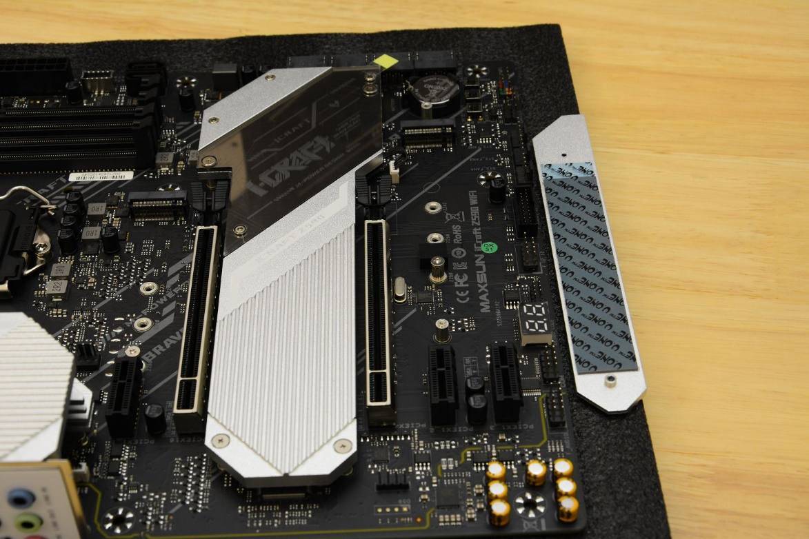 这次香爆了千元就能买到的z590主板铭瑄电竞之心上手体验