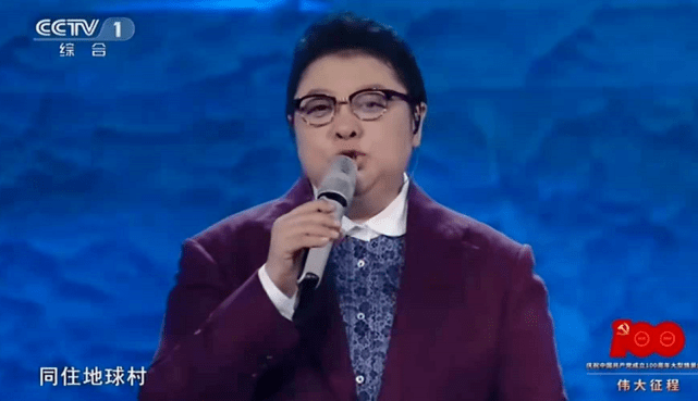 效果|七一晚会后台惊喜多！韩红抽雪茄变大佬，杨紫穿红西装拉刘诗诗热聊