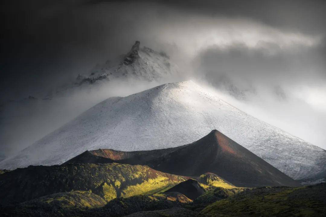 30张意味深长的照片