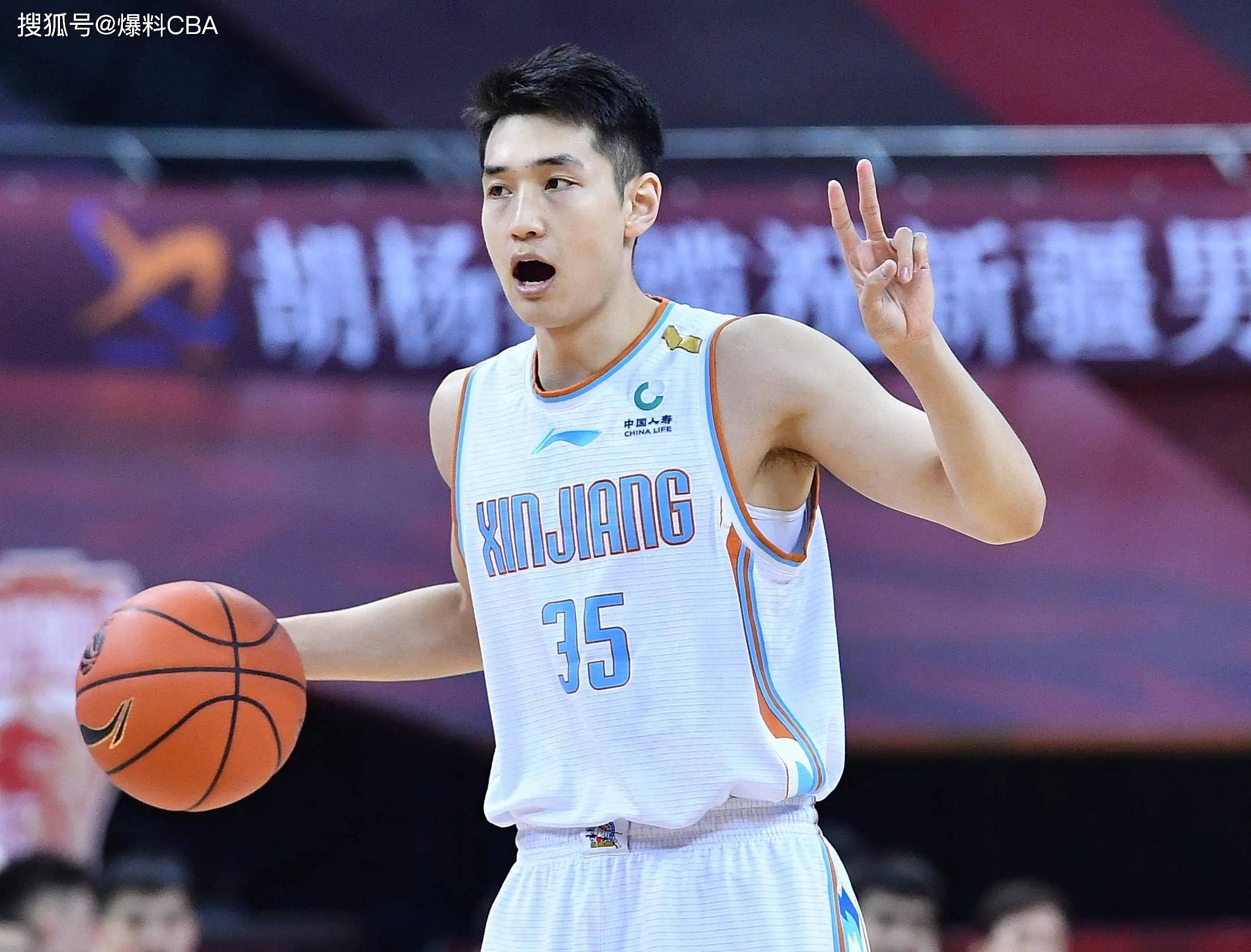 原创曝首钢秦大妈再出手引援23强力锋线辅佐翟晓川再夺总冠军