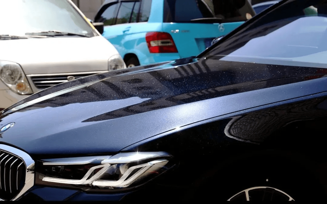 炫彩车衣实车案例宝马情结