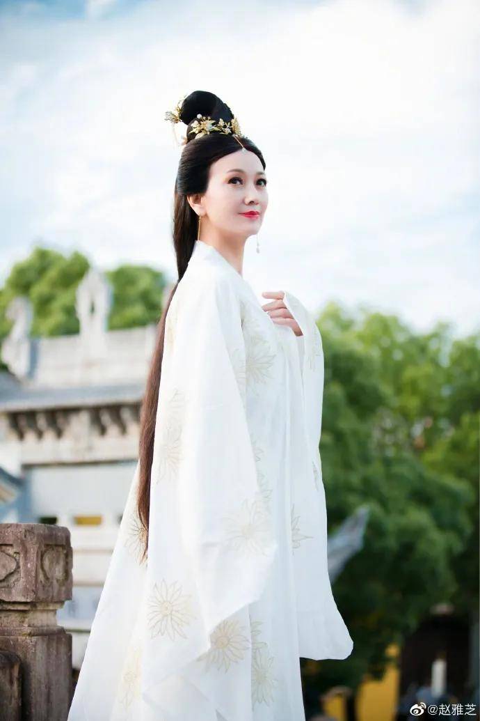 原创赵雅芝白纱古装美若仙子看不出有67岁靓丽容颜不老