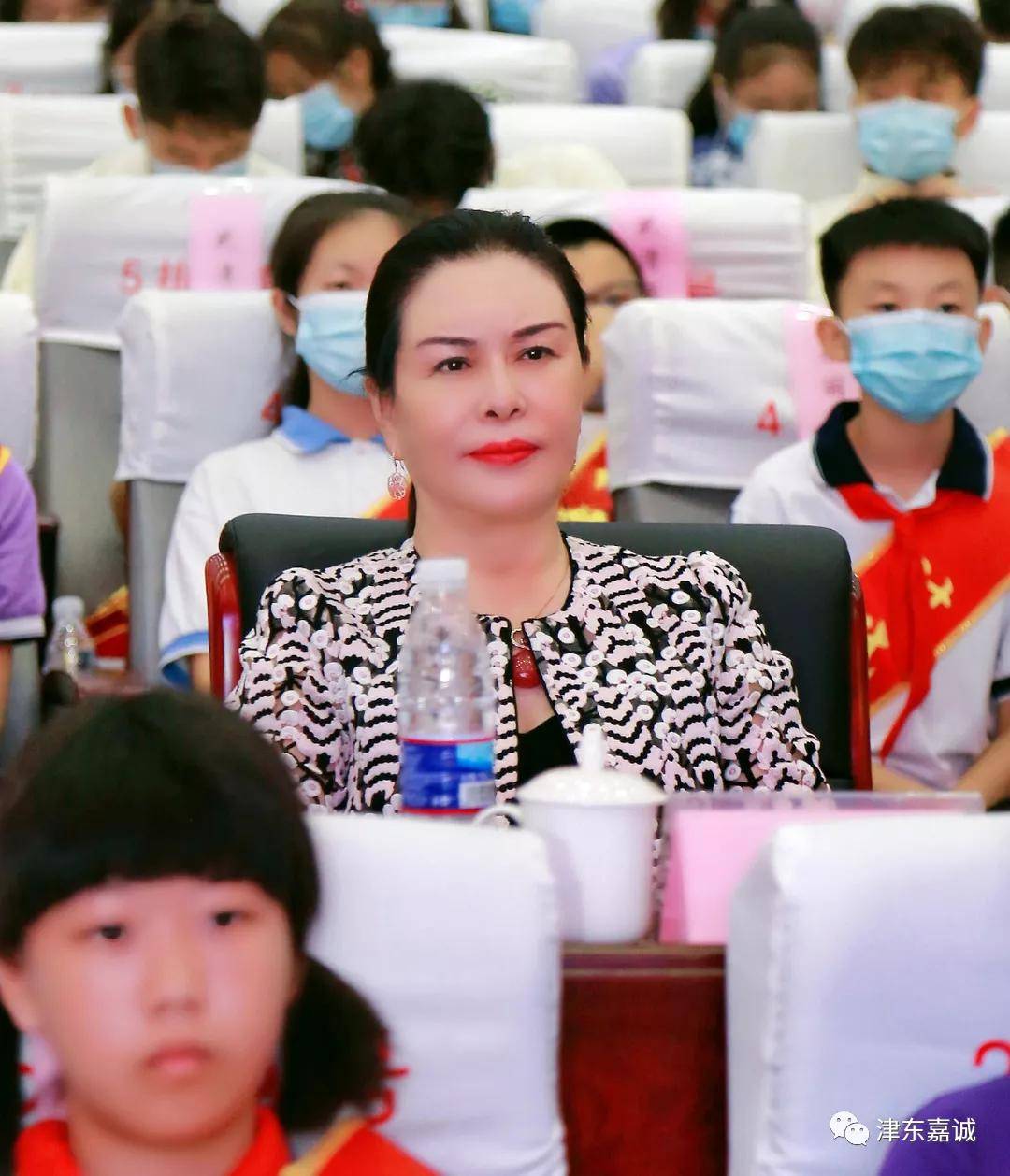 喜庆建党百年华诞树立时代榜样少年主题活动