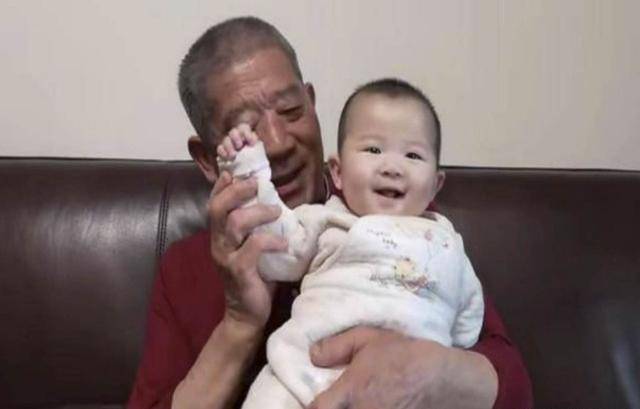 畸形|男性什么年龄生子都可以？研究证明：这个年龄段男性精子质量最好