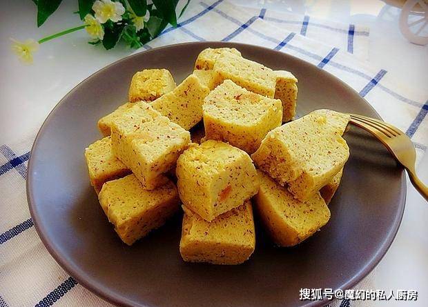 时间|苹果红枣糕，香甜软嫩营养高，当早餐做零食，10分钟完成，太好吃