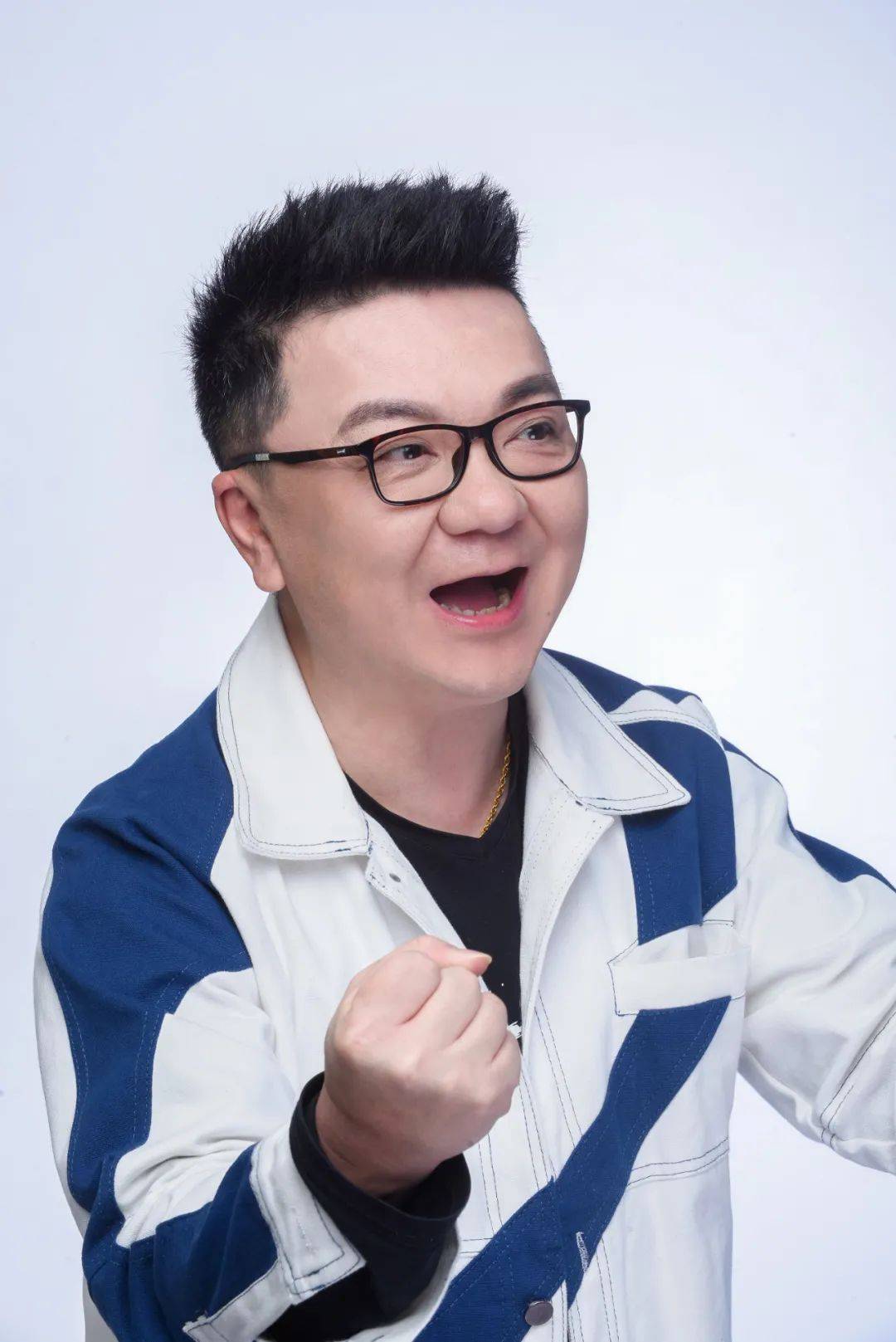 新榜专访_詹俊