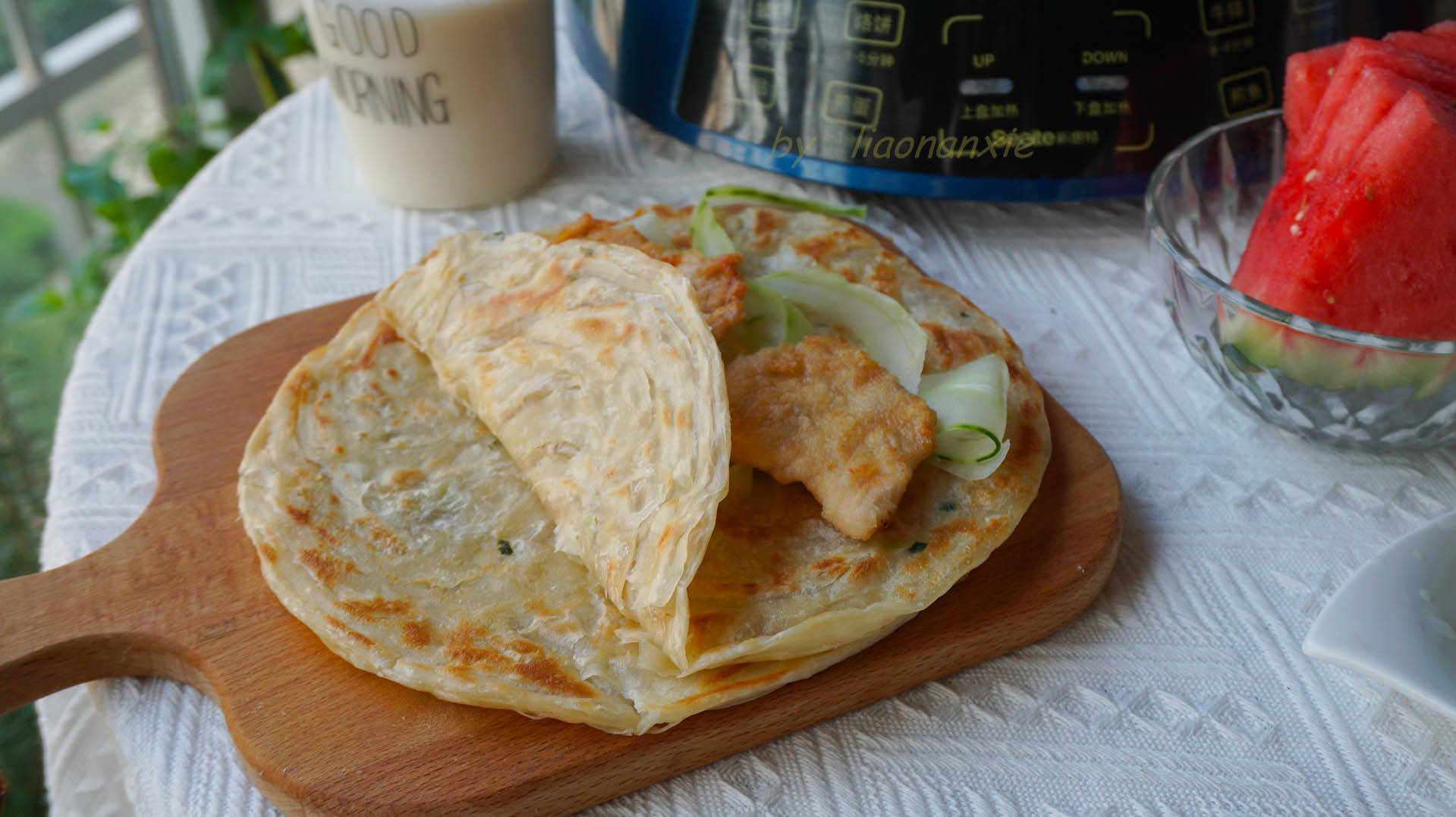 时间|15分钟做好早餐，有烤肉有手抓饼，女儿吃得可香了