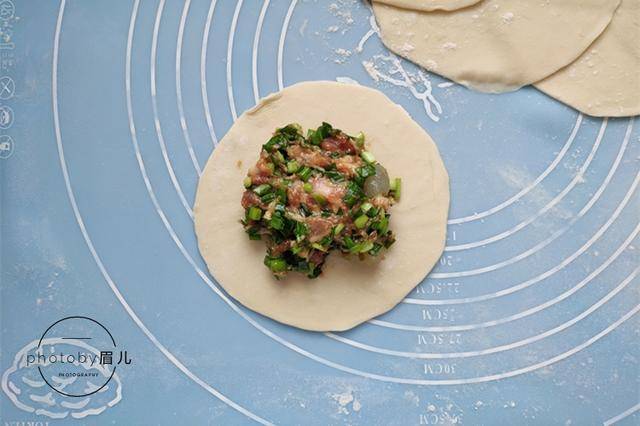 盒子|早餐做这个,比煎饼果子、油条好,有肉有菜有营养,儿子能吃4个