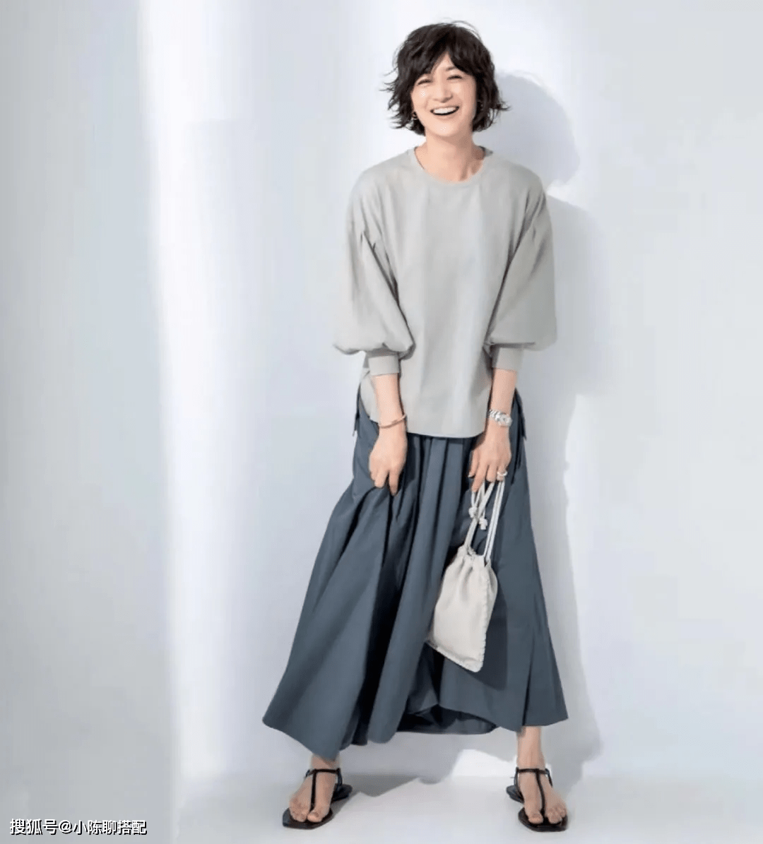 品位|有品位的女人更优雅！这位50+日本博主的2点“时尚穿搭经”请牢记