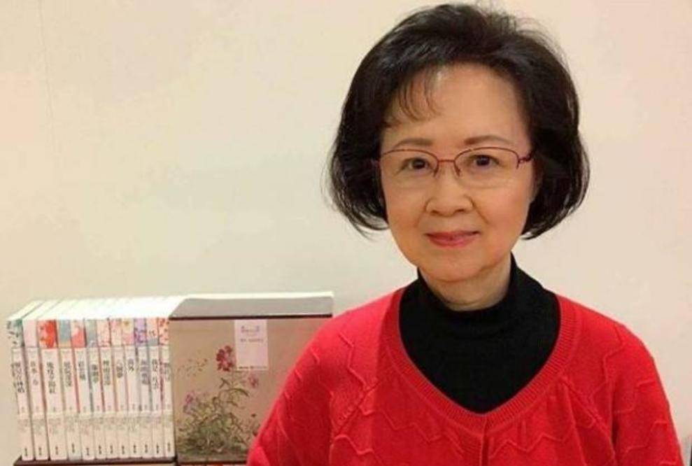 原创琼瑶的一生就像她故事的女主角一样跌宕起伏三次自杀三段感情