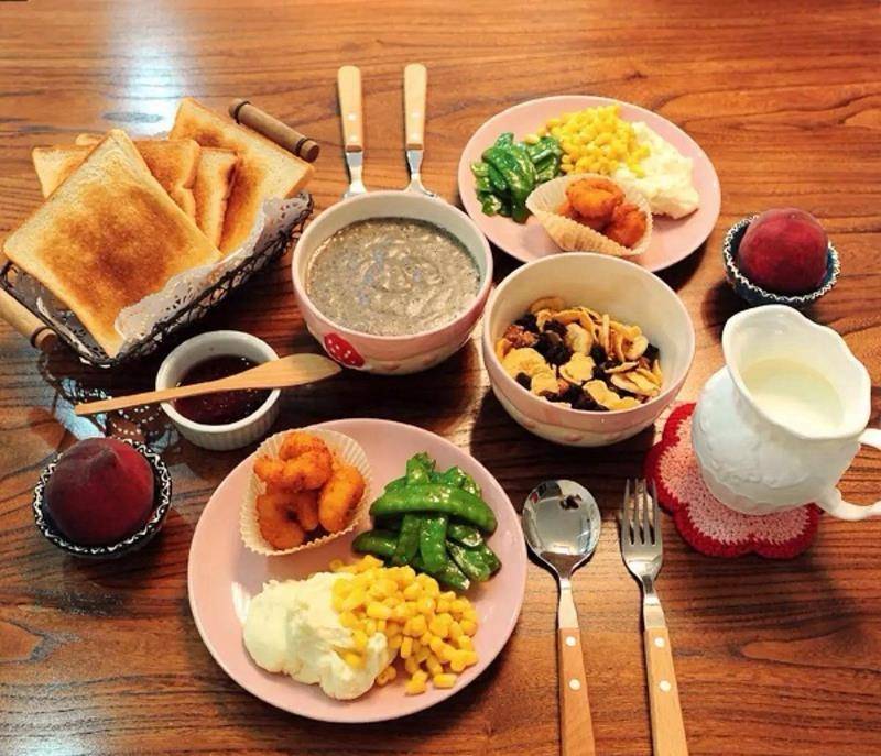 原则|张文宏提出儿童吃早餐“两不原则”，妈妈别糊弄，助力孩子长高个