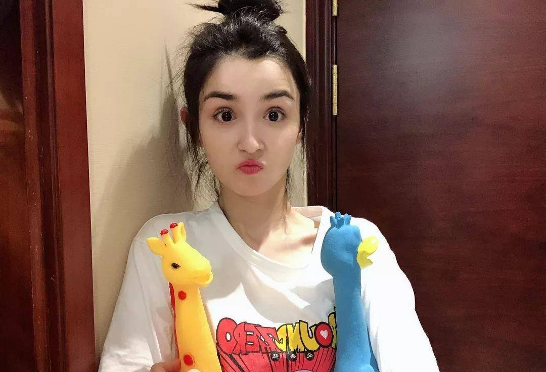 官宣|又一个新疆妹子美出圈，可还没出道就凉了一半……