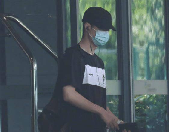 上海|街舞4路透出炉！王一博、张艺兴齐现上海，Henry网上征霸气队名