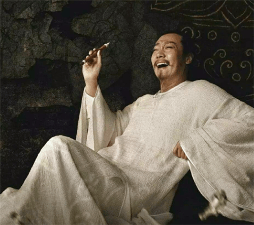 李白啥工作都没有,谁给了他吃喝玩乐的自信?_唐玄宗