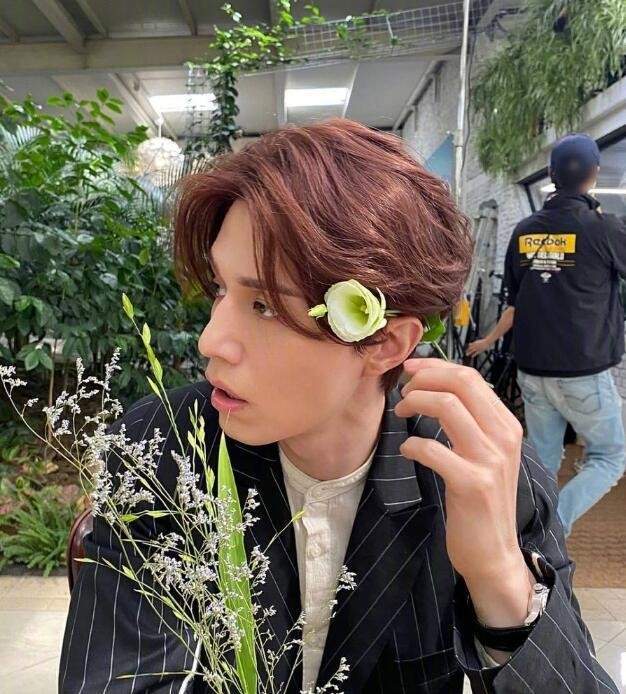 男生|冻龄男神李栋旭私照 依然有着不一样的男性魅力