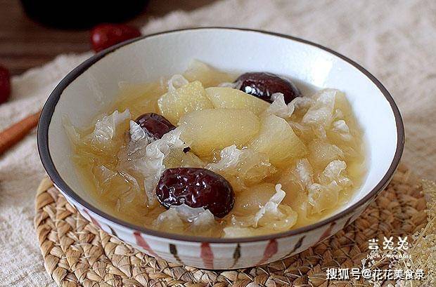 银耳怎么熬制补气血 87c8f04b39584177a543f87b6eb0ff6c.jpeg