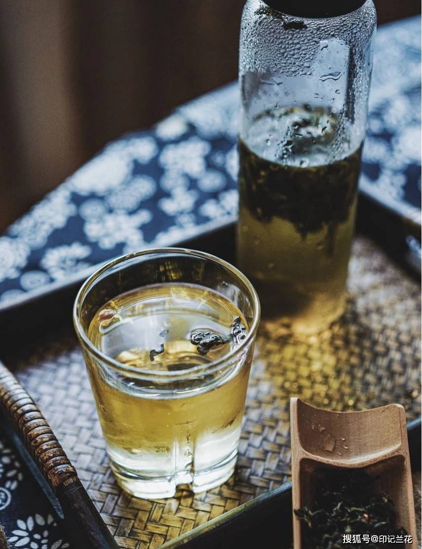 为了让人人都能做出好喝的冷泡茶,用的是台湾冷泡茶常规推荐的茶水比