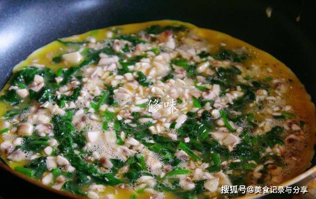 空腹|早餐这样吃,天天早起也愿意,加了“它”鲜味又营养,虽贵但超值