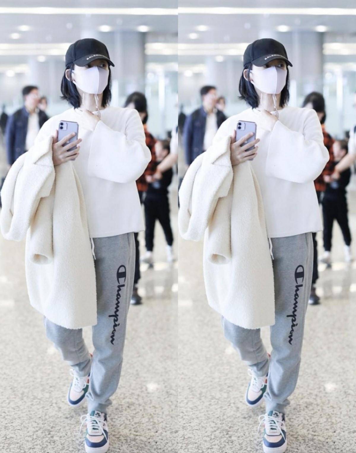 杨颖|郑恺老婆苗苗和杨颖同框，虽然年纪相仿，但苗苗看着跟小姑娘似的