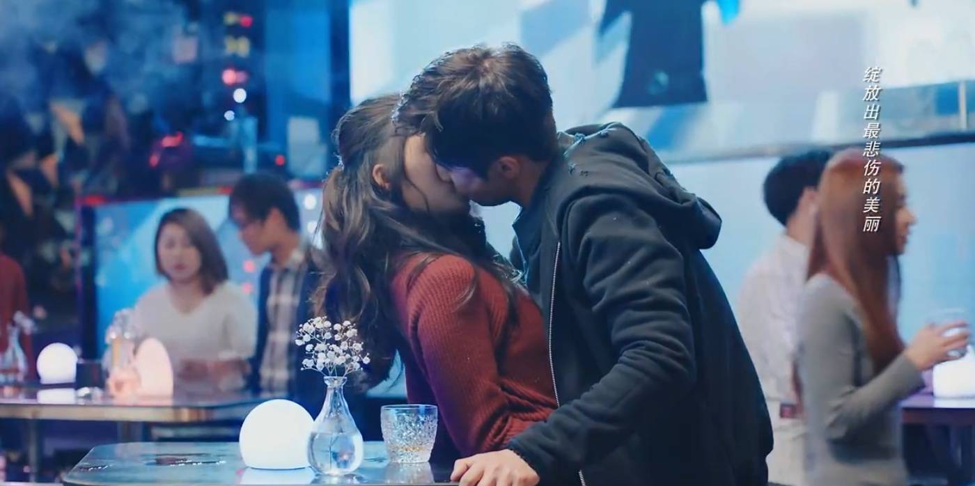 海上繁花:蒋繁绿怀疑林向远出轨,雷宇峥出狱就轰杜晓苏离开雷家