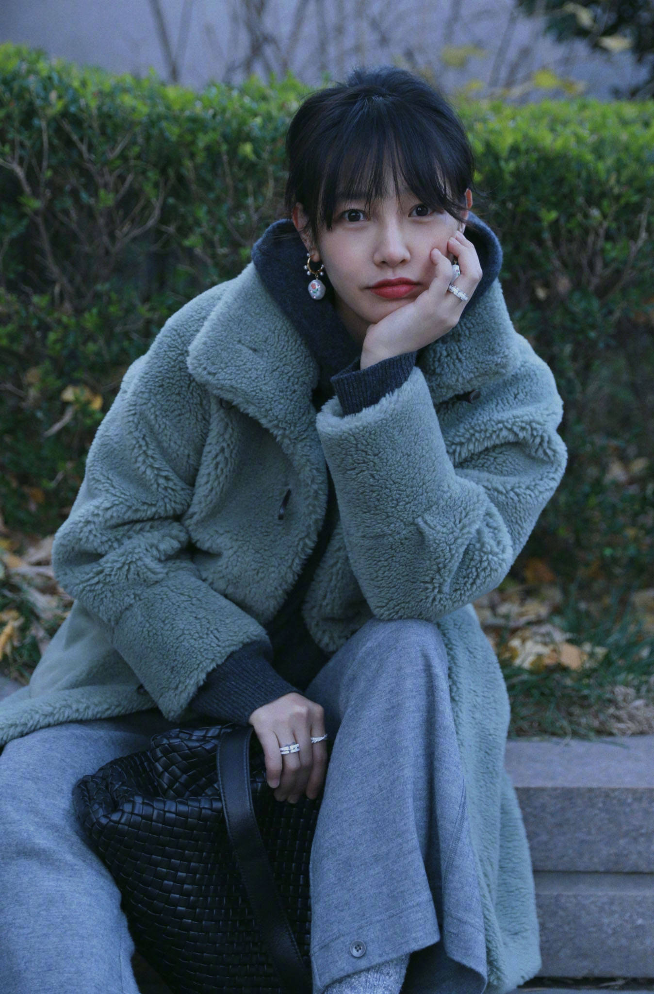 黑色|时尚中透露着高级，这才是30+女人该有的样子