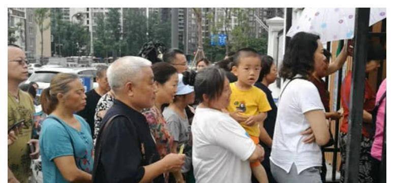 缘分|幼儿园新来的女孩，跟儿子长得一模一样，妈妈接孩子时懵了