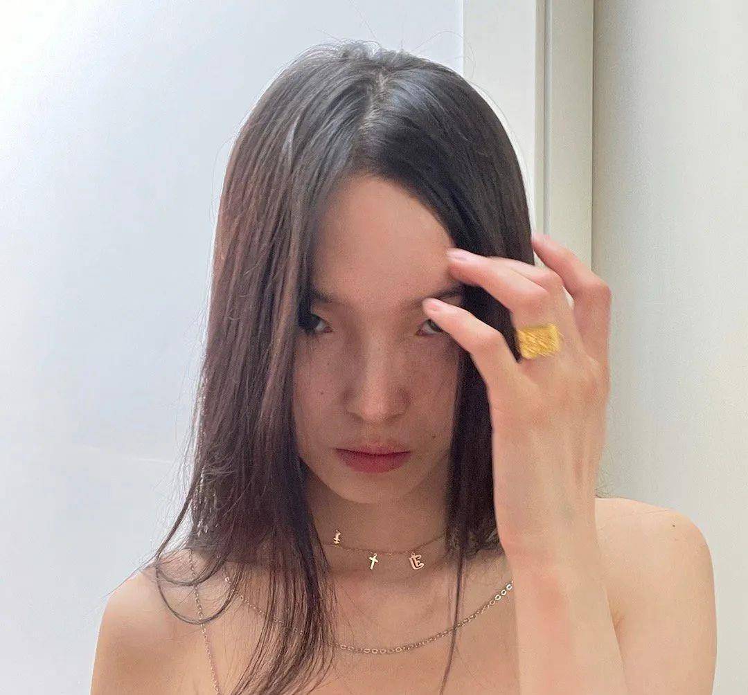 薄唇|我天生薄唇，绝美