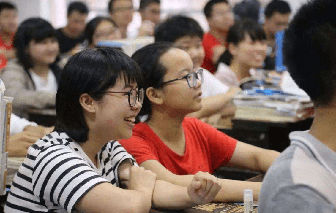 什么|大学是什么体验，为何是15周幼儿园+3周高三，听听过来人怎么说