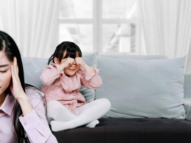 人口|房价限制了三胎吗？人口出生率下滑，并不是一方面的因素影响