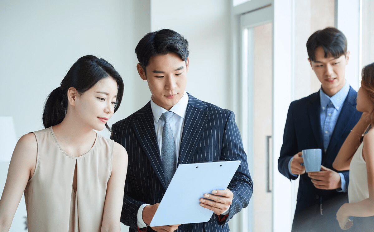 老实人在职场被欺负 《欺负老实人》海棠