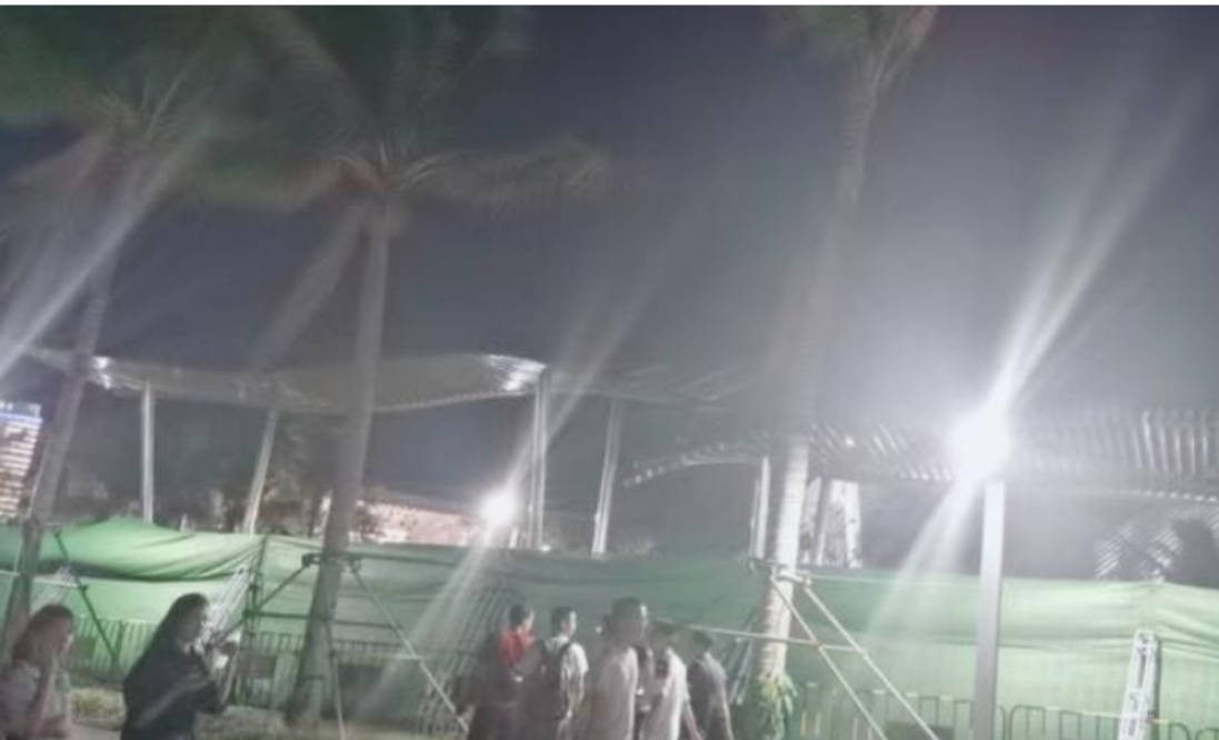 海口|中餐厅第三期录制地点遭网友围观,导演为防代拍,用绿布层层围住?