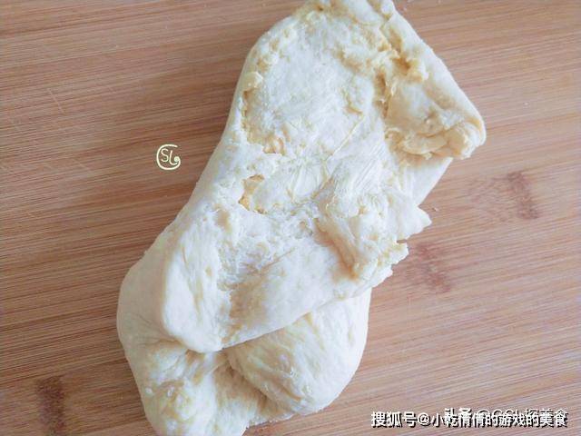 什么|早餐,试一试这个红豆椰蓉包,松软香甜,馅料足,孩子连吃了两个