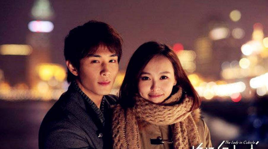 卫视|唐嫣又一部剧定档,直接撞上赵丽颖新剧,《知否》压力山大