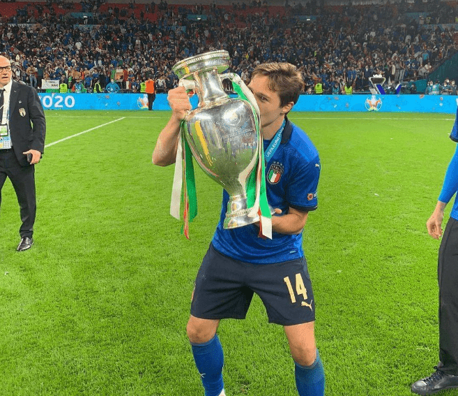 成為了|他曾被評(píng)為浪射王、進(jìn)攻終結(jié)者，如今實(shí)現(xiàn)蛻變，成歐洲杯大殺器