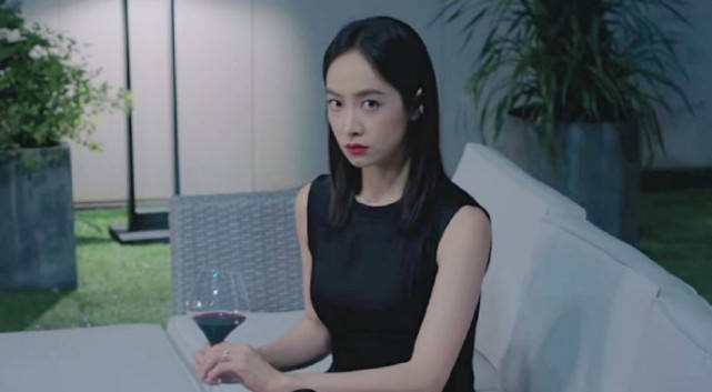 原创宋茜新剧开播演技遭吐槽，制片人张萌凌晨发长文力挺：经得起推敲