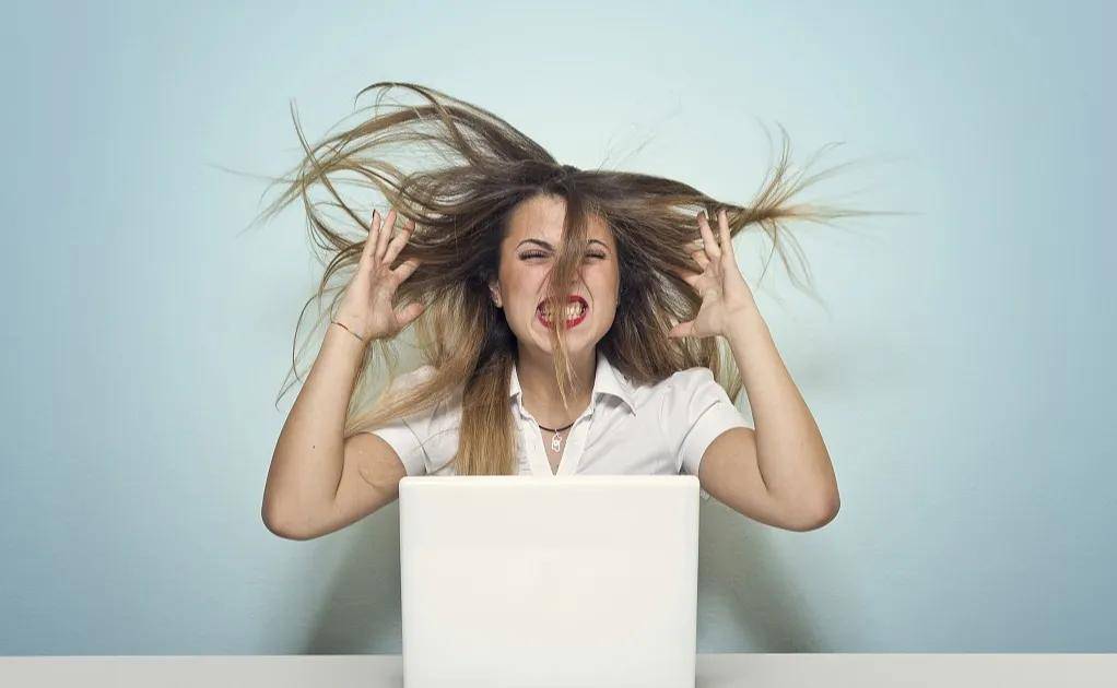 容易生气,情绪不稳定