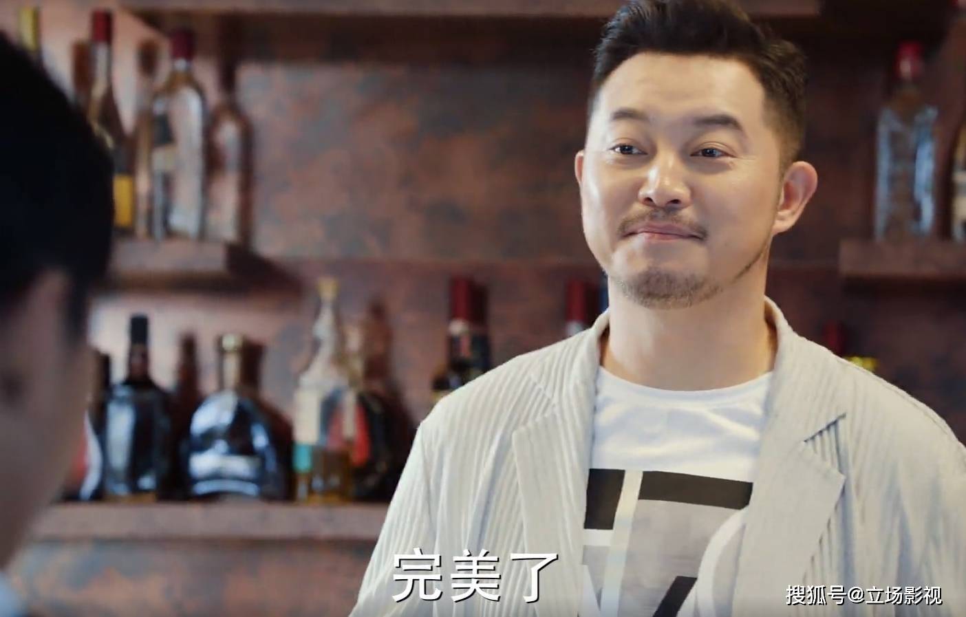 小咪|播出2集，就登顶卫视收视榜，张嘉译新剧又拿到了“收视王牌”？