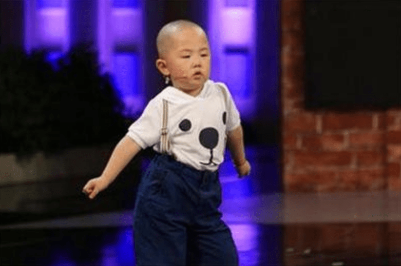 因为|曾5岁就登上春晚舞台,年薪百万全家人靠他养,如今却变成这样