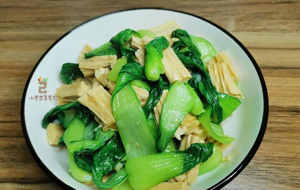 绿叶蔬菜怎么炒好吃 d13ea5d928ae45fea5dfcf16c373d77a.jpeg