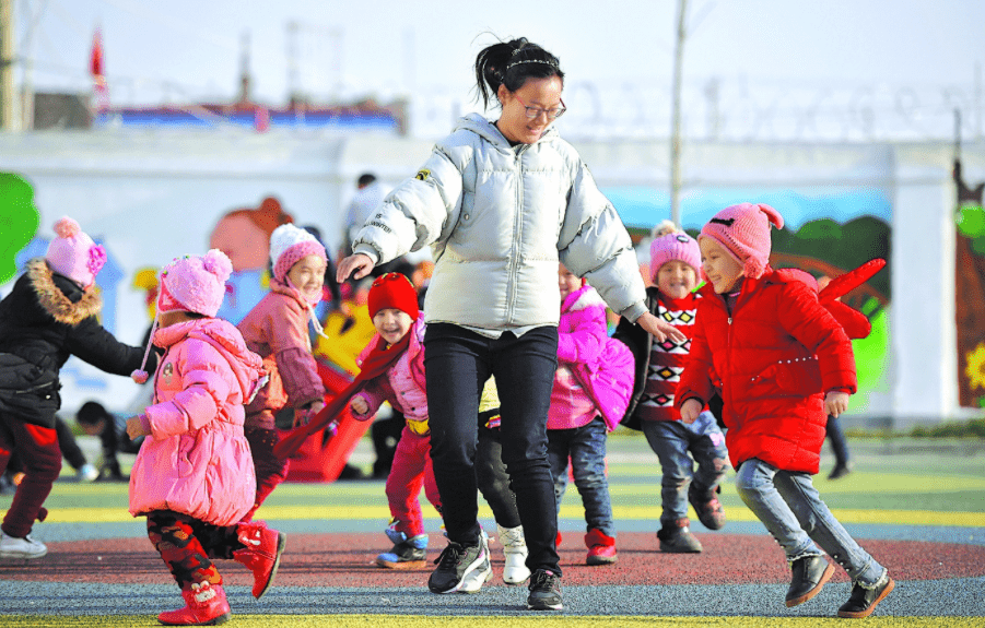 家长|幼师都是大专生？家长听后不乐意了，还没有我学历高