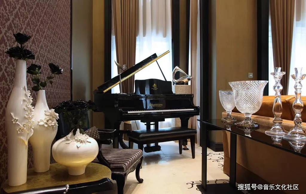 金鸡奖开幕式指定用琴舒楠三角钢琴卓越之声好声音与您共鸣