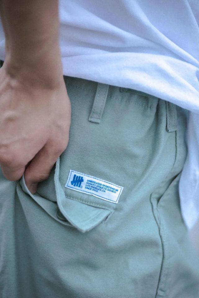 球鞋|秘!陈冠希和神秘大佬一起拍的Vlog视频,深扒一下,手慢无!