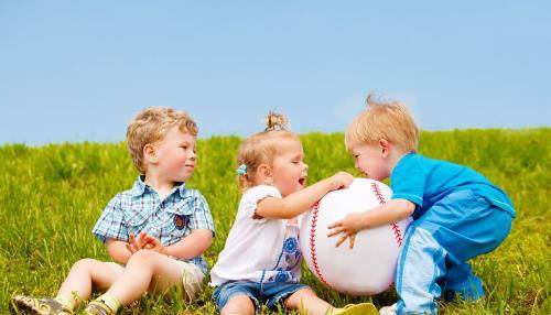 要求|幼儿园举办运动会，要求所有孩子穿白鞋，妈妈们接娃回家后凌乱了