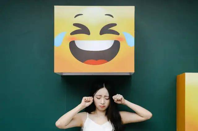 怎么变得有趣吸引人 6ab0cbe6f51343e9b72274e2263b8958.jpeg