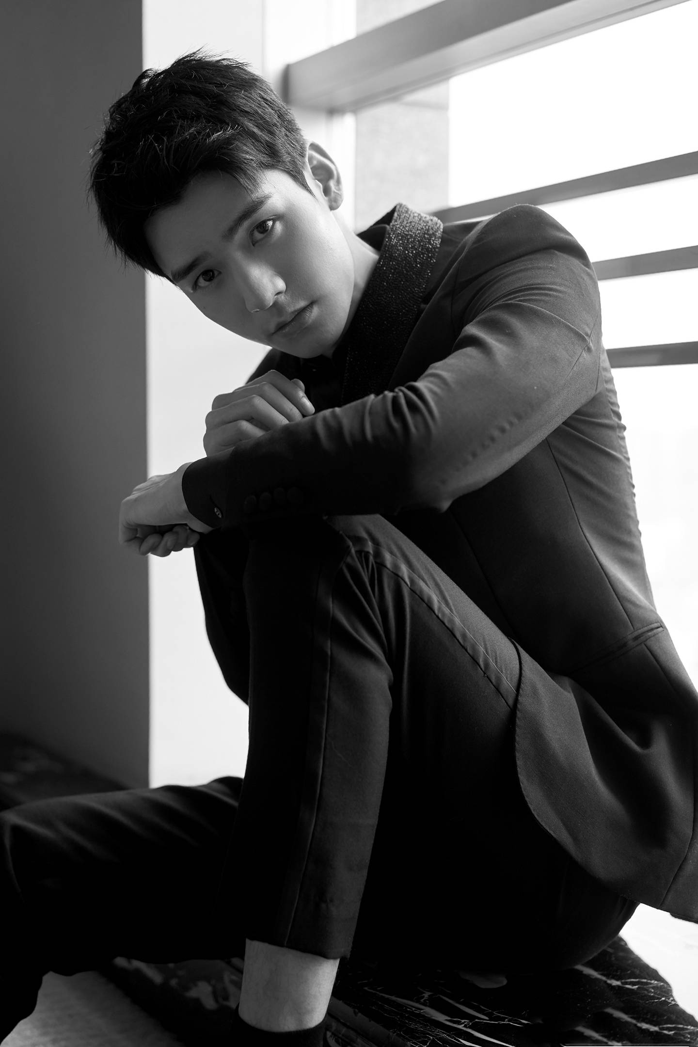 卫衣|《小美满》男主龚俊,颜值超高的小哥哥,私服穿搭又酷又帅