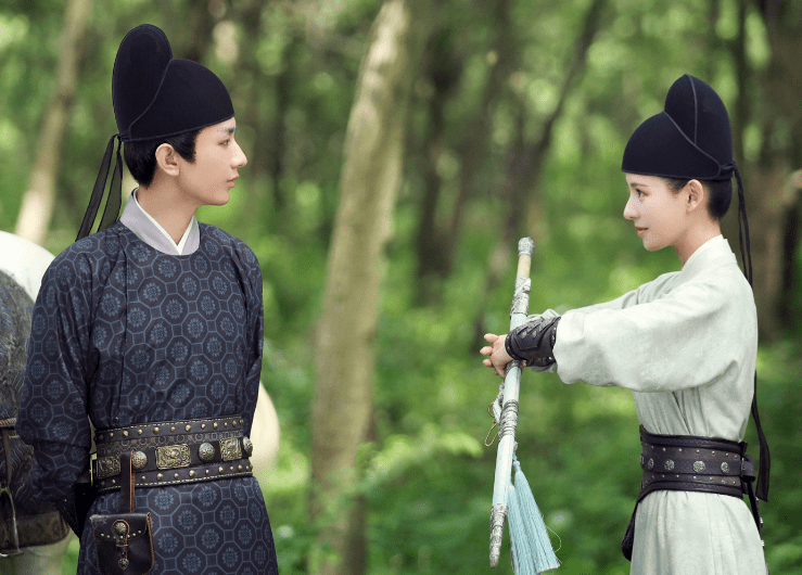 张予曦|成毅终于带着新戏来了！古装剧被曝改名上线，熟悉的女主让人想追