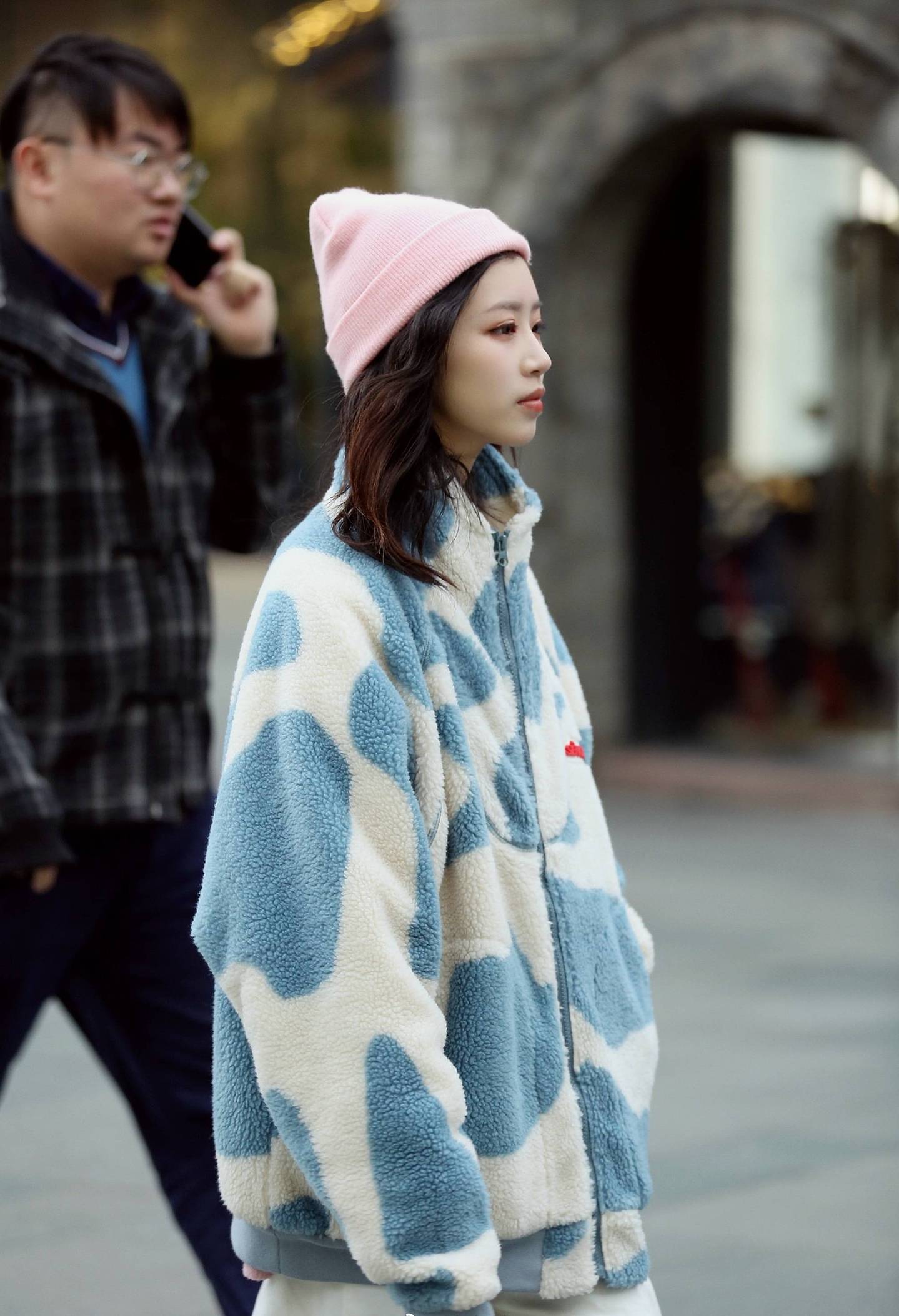 羊羔|今年夏夏时髦穿搭范本,文艺优雅、甜美利落,总有一款风格适合你