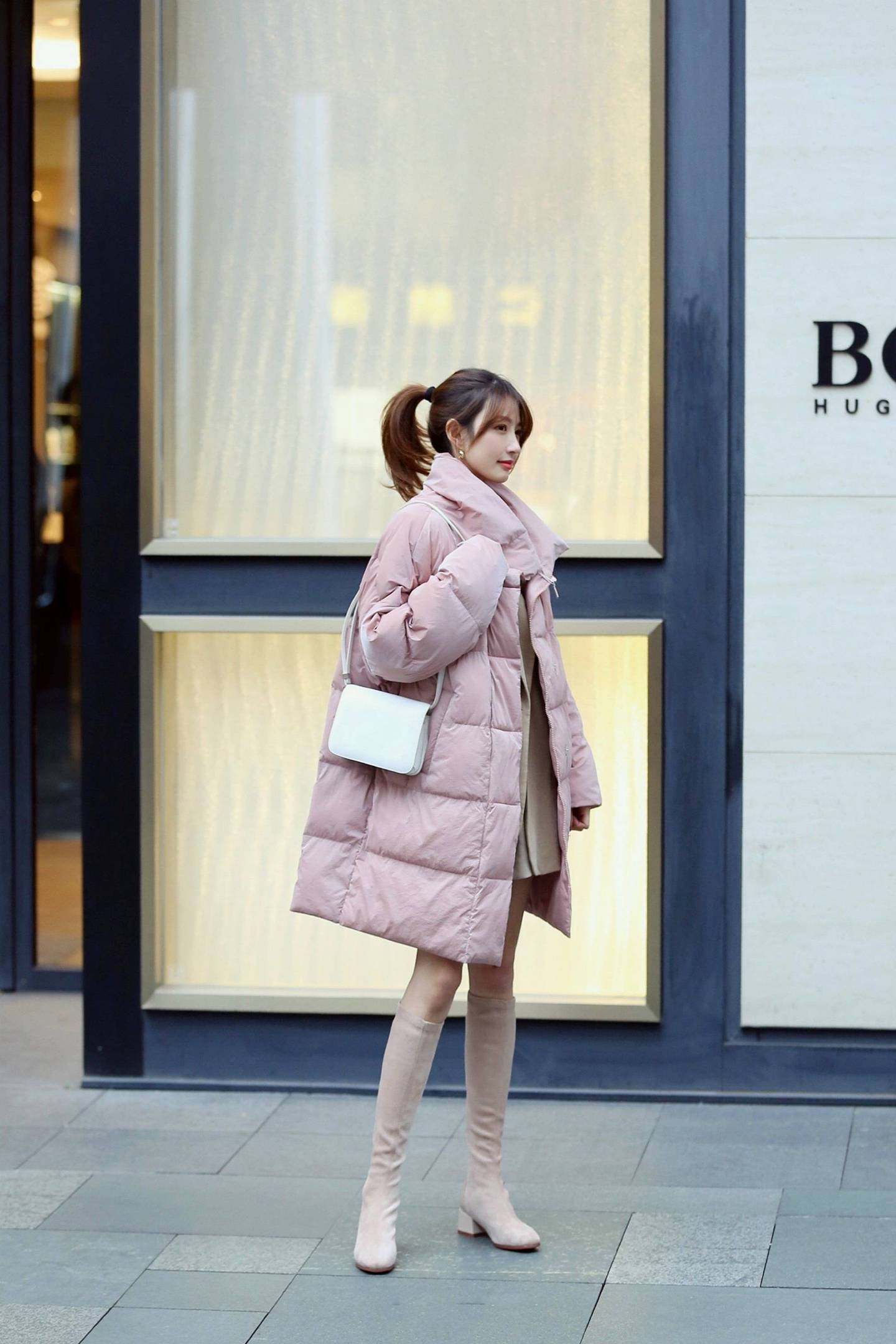 羊羔|今年夏夏时髦穿搭范本,文艺优雅、甜美利落,总有一款风格适合你