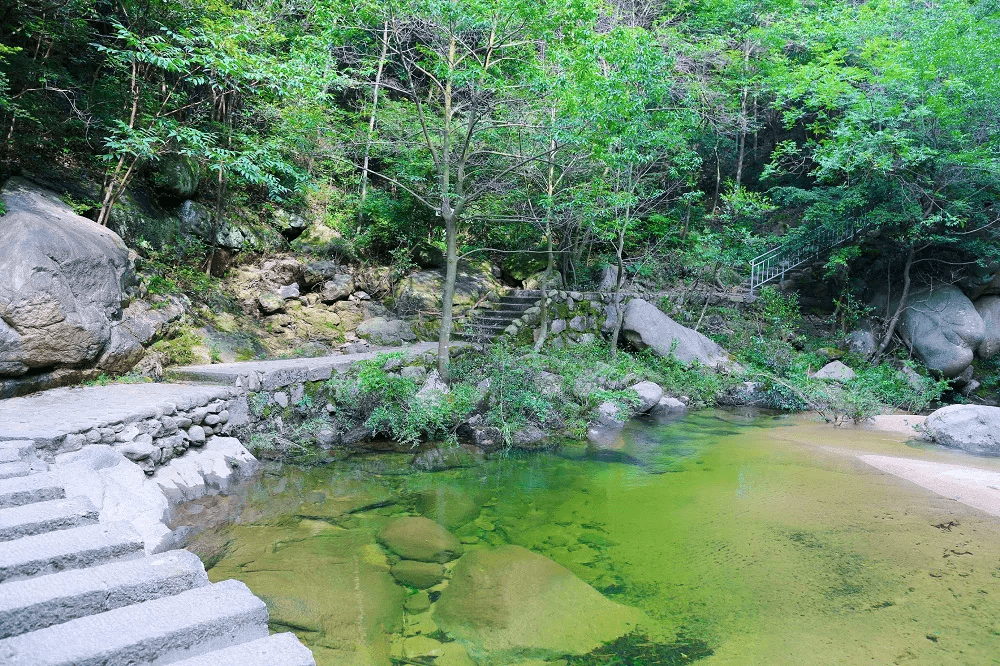 新县九龙潭 夏日避暑圣地